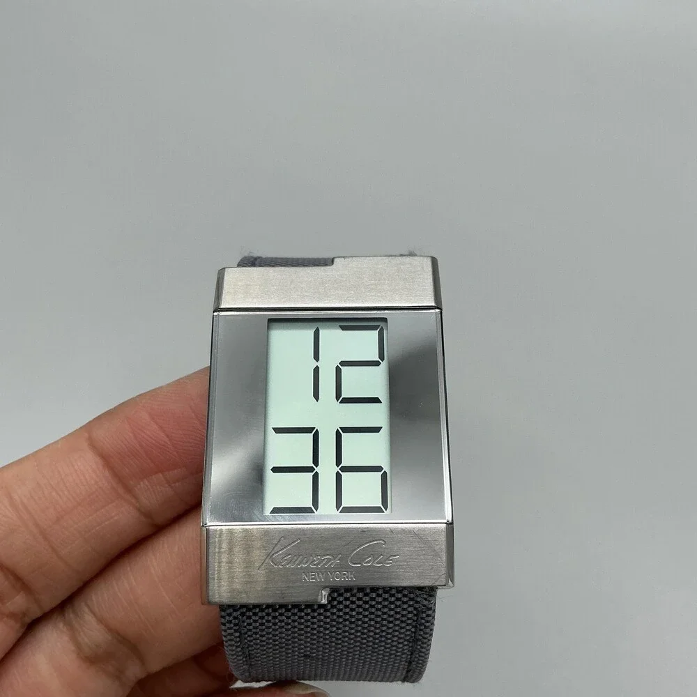 Kenneth Cole New York KC1470 Mens Watch 29mm Silver Tone Digital New Battery